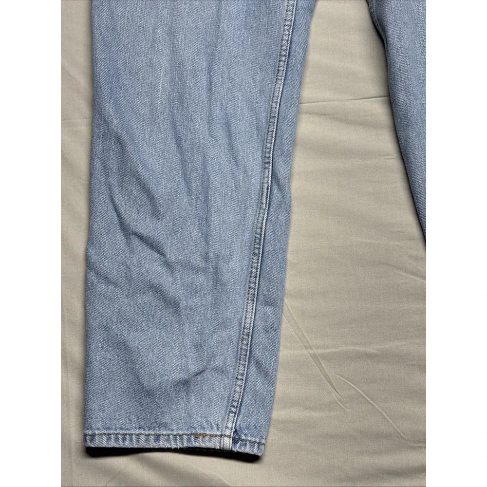 Vintage Y2K Levi's 550 Relaxed Fit Light Wash 36x32 Denim Jeans